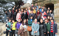 yd12399云顶集团集团组织2012年国际三八妇女节登山活动