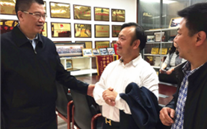 重庆市人大常委会副主任、市总工会主席郑洪一行来yd12399云顶集团集团视察调研